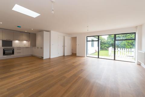 2 bedroom apartment for sale, Brockenhurst Road, Ramsgate, CT11