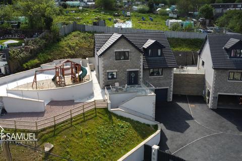 4 bedroom detached house for sale, LLANWONNO ROAD, MOUNTAIN ASH