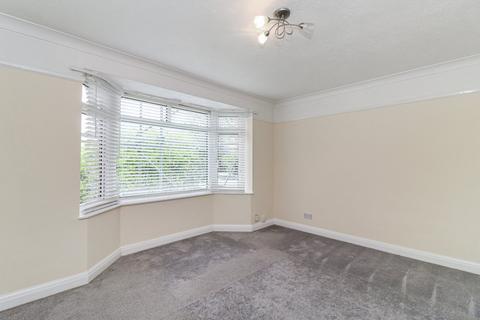 4 bedroom detached house for sale, Hempstead Road, Kings Langley, Hertfordshire, WD4