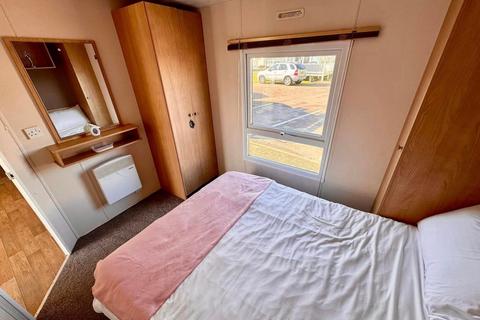 4 bedroom static caravan for sale, Seawick Holiday Park