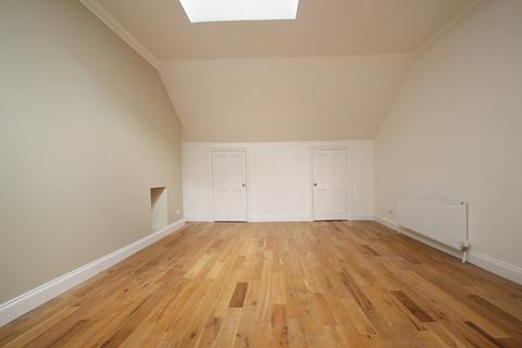 2 bedroom flat to rent, Turnberry Road, Glasgow, G11