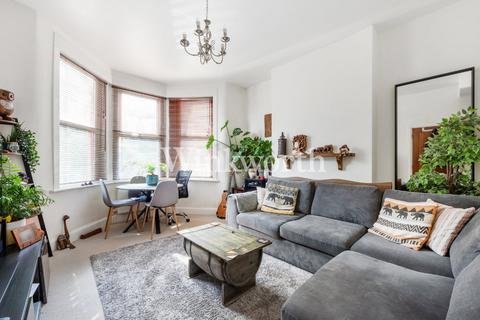 2 bedroom apartment for sale, Downhills Park Road, London, N17