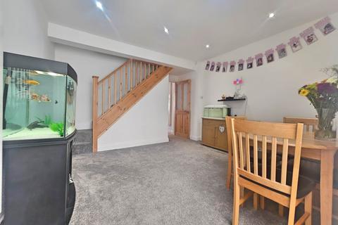 10 Foxton Road, Grays, RM20 4XX