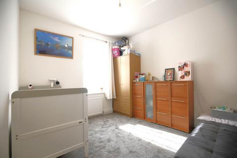 10 Foxton Road, Grays, RM20 4XX