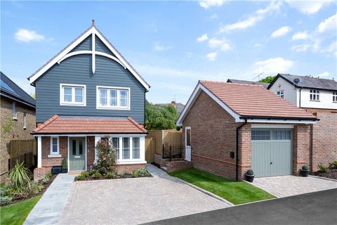 3 bedroom detached house for sale, Purley Rise, Purley On Thames