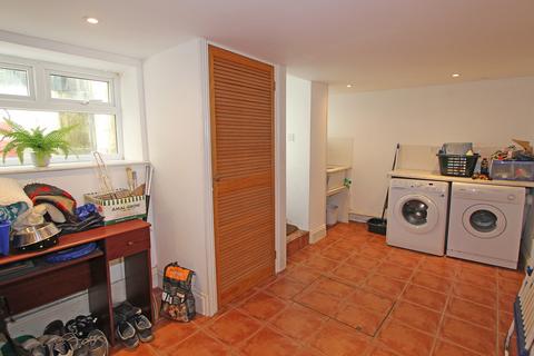 4 bedroom cottage for sale, Little Street, Alderney GY9