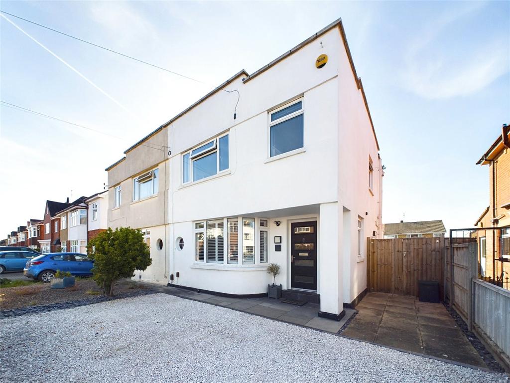 Arle Drive, Cheltenham, GL51 3 bed semidetached house for sale £425,000