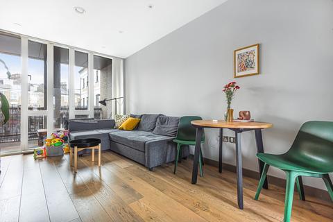2 bedroom flat to rent, Coulgate Street Brockley SE4
