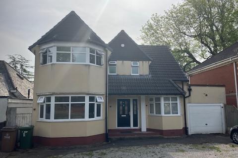 3 bedroom detached house to rent, Gorway Road, Walsall