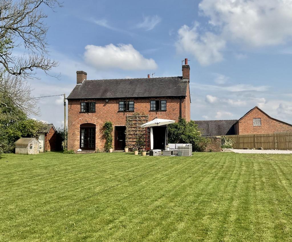 Summer Hill, Milwich, ST18 4 bed detached house for sale £700,000