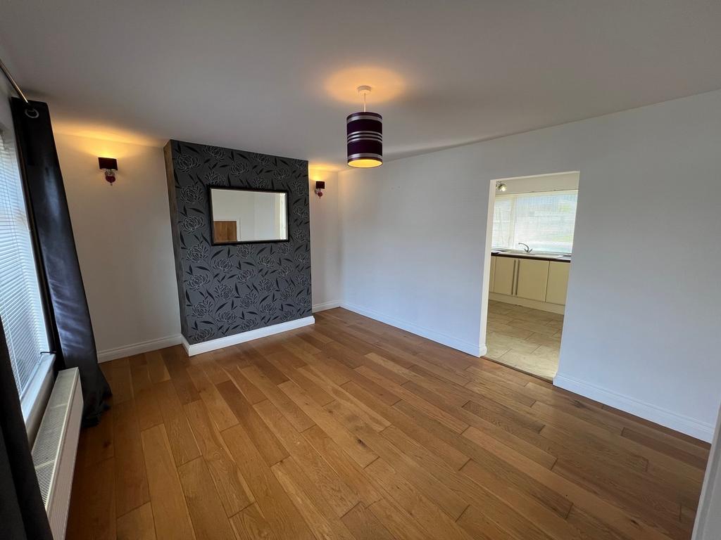 Nant Eirin Tonyrefail Tonyrefail 3 bed semidetached house for sale