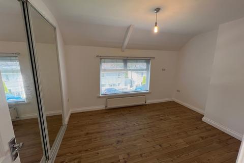 24 Nant Eirin, Tonyrefail, Porth, CF39 8DP