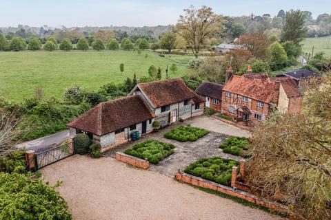 10 bedroom detached house for sale, Lower Lovetts Farm, Lower Lovetts Farm, Berkshire