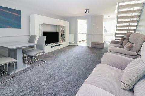 49 Ballinghall Close, Bedford, MK41 0AB