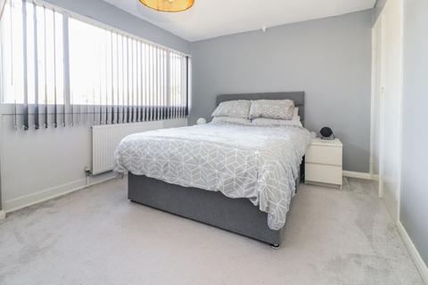 49 Ballinghall Close, Bedford, MK41 0AB