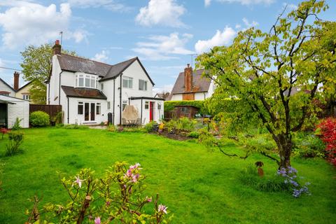 3 bedroom detached house for sale, Long Park, Amersham, Buckinghamshire, HP6