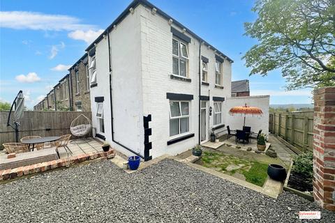 3 bedroom end of terrace house for sale, North Terrace, Stanley, County Durham, DH9