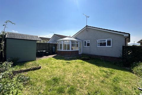 8 Cowdray Road, Minehead, TA24 5HL