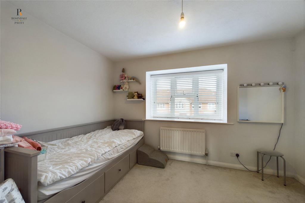 2nd Bedroom