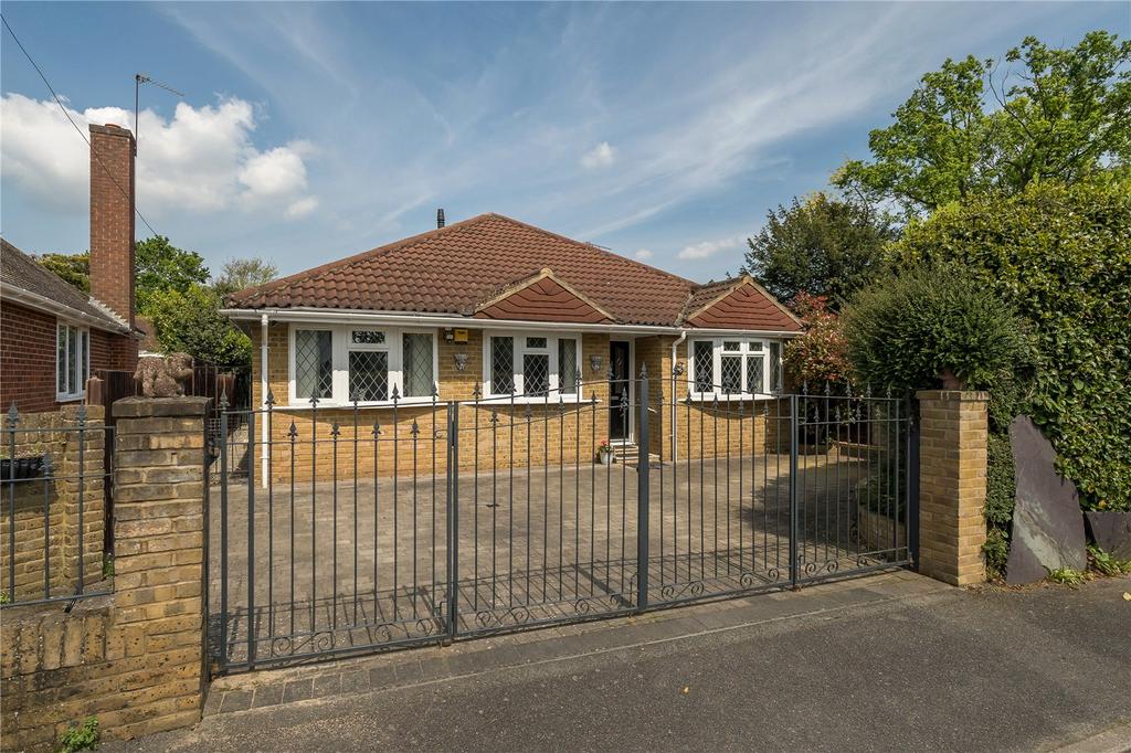 Birchfield Close, Addlestone, Surrey... 3 bed bungalow for sale £625,000