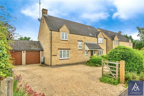 4 bedroom detached house for sale, Cockley Road, Brackley NN13