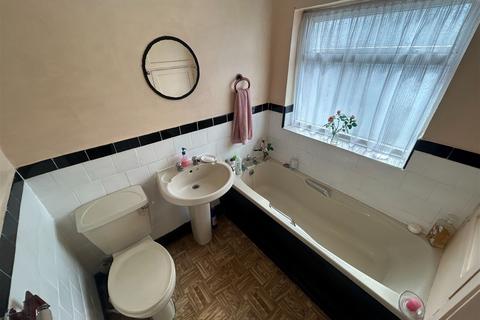48 Corbridge Avenue, Great Barr, Birmingham, B44 9UQ