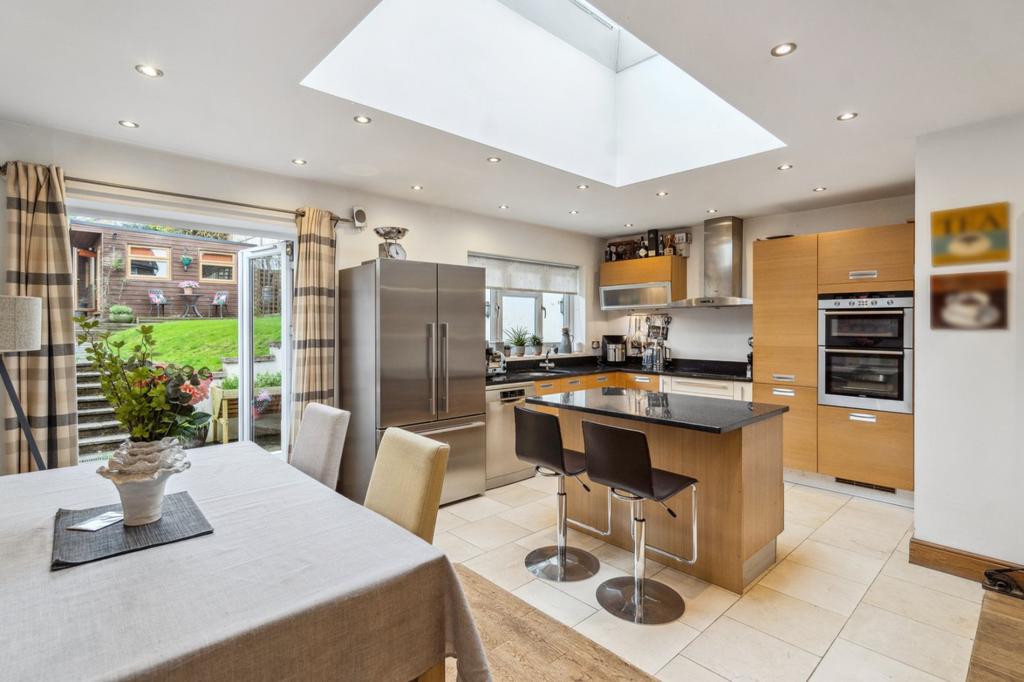 Kitchen/Breakfast