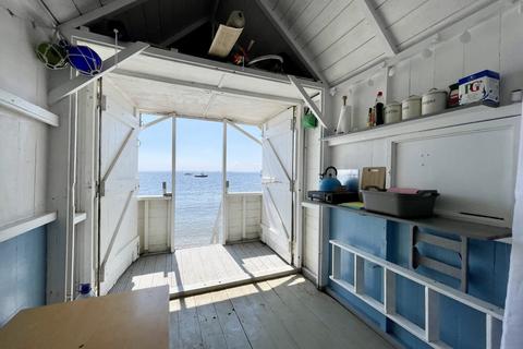 Detached house for sale, Beach Hut 138, Thorpe Esplanade, Thorpe Bay, Essex, SS1