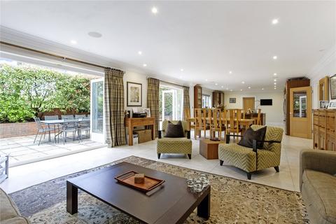 1 Beechwood Drive, Marlow, SL7 2DH