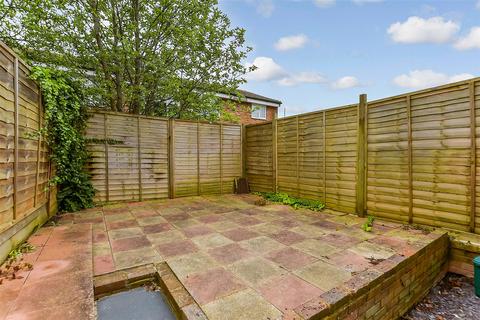 48 Sidney Street, Folkestone, CT19 6HG