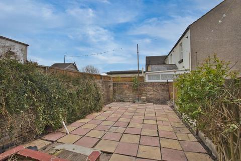 2 bedroom terraced house for sale, St. Radigunds Road, Dover, CT17