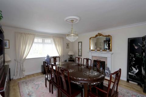 5 bedroom detached house for sale, Waterloo Road, Southport PR8