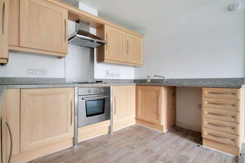 2 bedroom apartment to rent, Old Coach Road, Runcorn, WA7 1NB