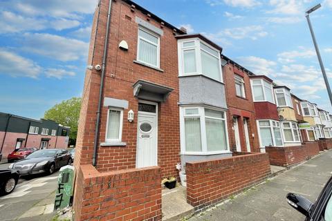 3 bedroom terraced house for sale, Richmond Road, West Harton, South Shields, Tyne and Wear, NE34 0QQ