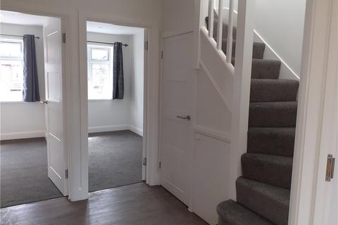 3 bedroom maisonette to rent, Tattenham Way, Burgh Heath KT20