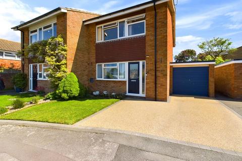 3 bedroom semi-detached house for sale, Cleavers, Chinnor