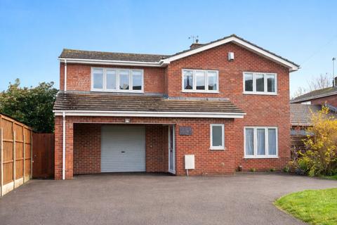 4 bedroom detached house for sale, Petticoat Lane, Dilton Marsh