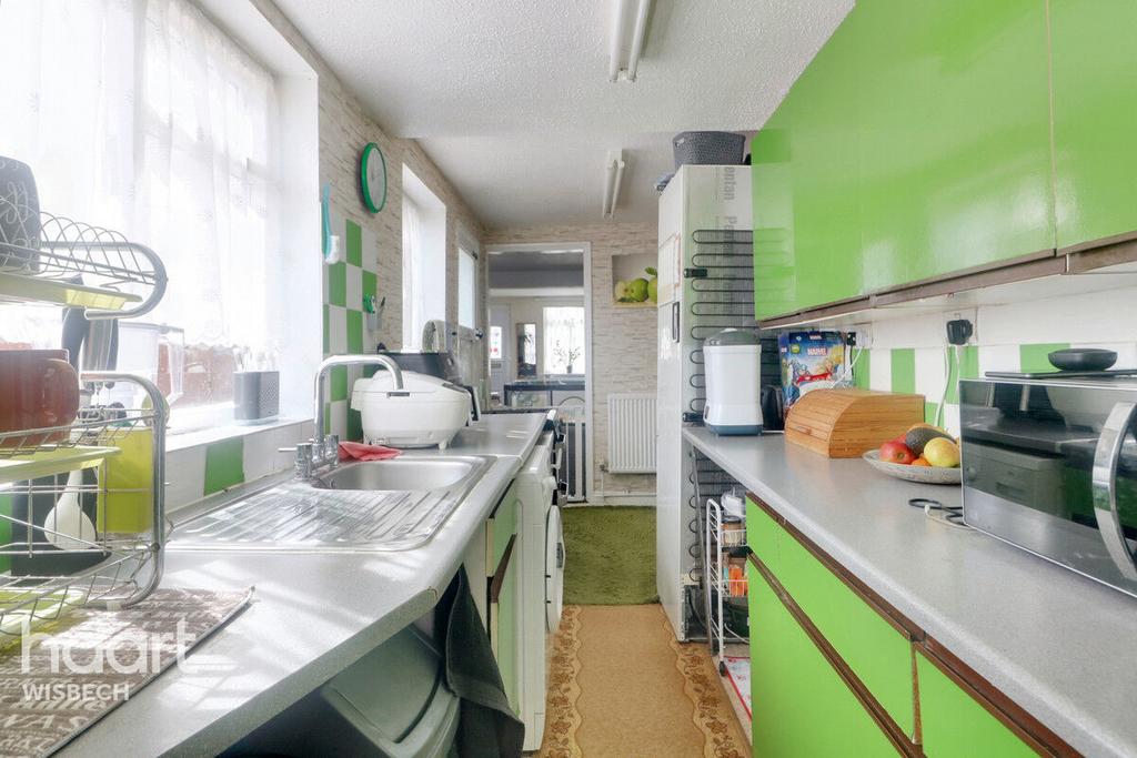 River Terrace, Wisbech 3 bed terraced house for sale £120,000