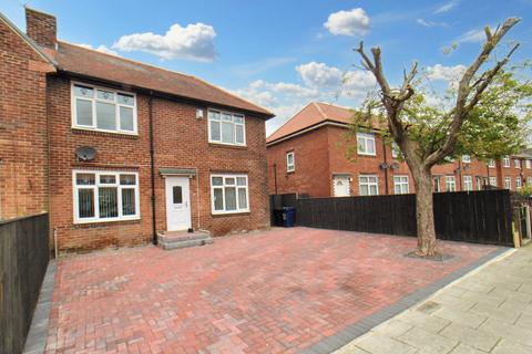 3 bedroom semi-detached house for sale, Springfield Road, Blakelaw, Newcastle upon Tyne, Tyne and Wear, NE5 3DU