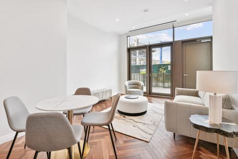 2 bedroom apartment to rent, Parkland Walk, Fulham, SW6