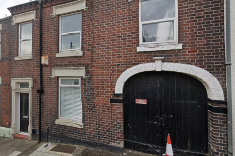 1 bedroom flat to rent, St Lukes street, Stoke-on-Trent ST1 3PZ