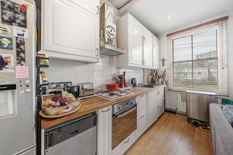 2 bedroom flat for sale, Millbrook Road, Brixton, London, SW9