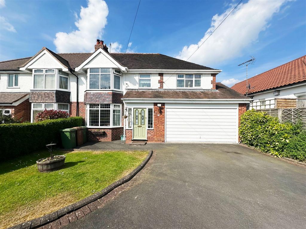 Norton Lane, Tidbury Green, Solihull... 4 bed semidetached house for