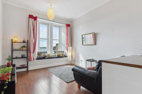 2 bedroom flat for sale, Paisley Road, Flat 3/3, Kinning Park, Glasgow, G5 8RE