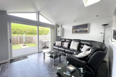 25 Kirk Crescent, Old Kilpatrick, Glasgow, G60 5NJ