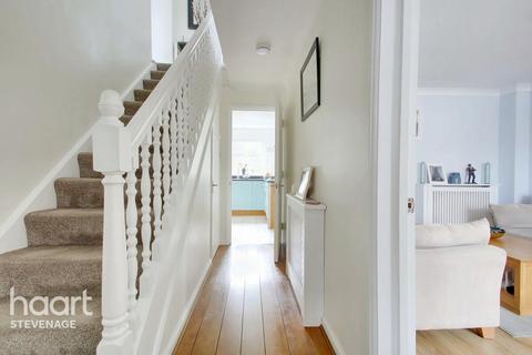 71 Ayr Close, Stevenage, SG1 5RZ