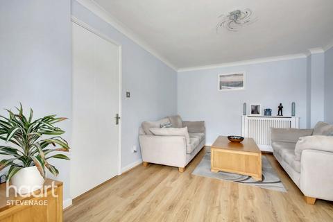 71 Ayr Close, Stevenage, SG1 5RZ