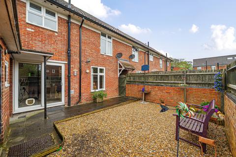 3 bedroom terraced house for sale, Valon Road, Reading RG2