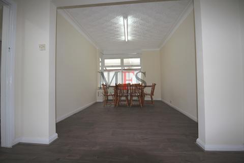 3 bedroom house for sale, Hillside Road, Southall, UB1