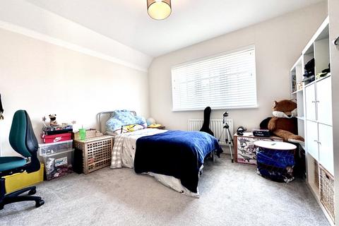 37 Brimstone Drive, Ely, CB7 4ZB